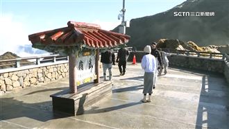 漸進式寒潮來襲　清境羊禦寒、武嶺客等雪