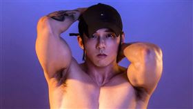 張傑（圖／翻攝自臉書、丹尼爾影像設計工作室）