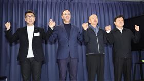 朱立倫：感謝傅(山昆)萁挺韓江配中國國民黨22日舉行第11屆新科立委座談會，黨主席朱立倫（左2）表示，立法院正副院長選舉，國民黨一定團結一致，感謝國民黨立委傅(山昆)萁（右）表達一定會力挺不分區立委當選人韓國瑜（右2）擔任立法院長、國民黨立委江啟臣（左）擔任副院長。中央社記者張皓安攝  113年1月22日