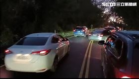新／合歡山今晨大塞爆　多車逆向衝上山（圖／翻攝畫面）