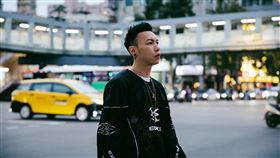 小春,張震嶽（圖／本色音樂提供）