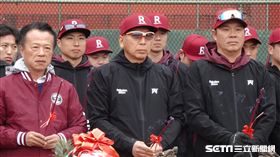 ▲樂天桃猿24日嘉義縣棒球場開訓，總教練古久保健二出席。（圖／記者張沛嘉攝影）