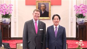 副總統賴清德今(24）日接見「美台商業協會訪問團」。（圖／總統府提供）