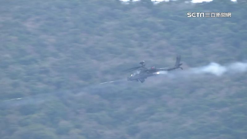 聯勇操演！阿帕契射擊、IDF丟熱焰彈