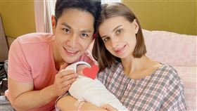 佳娜、祖雄。（圖／翻攝自佳娜IG）