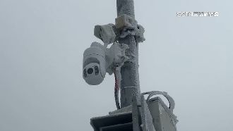 凍未條！「武嶺鏡頭君」遇寒潮一度異常