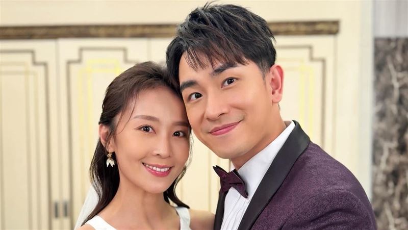 《天道》CP修成正果　結婚照曝光網喊恭喜