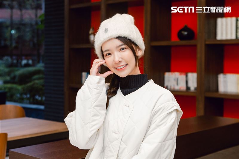 雅涵三立新聞網專訪。（圖／記者楊澍攝影）