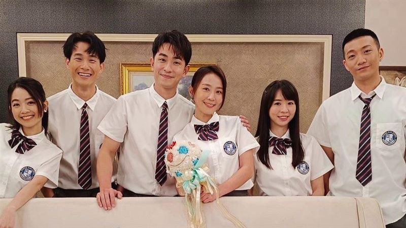 天道CP結婚了　她曬制服照驚吐遭霸凌內幕