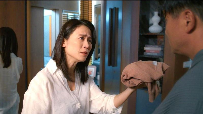 53歲當家花旦陷婚姻危機　怒告老公家暴