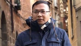 可望接任民進黨政策會執行長的王義川對此怒轟，「賀瓏和製作團隊，一天不道歉，我就每天上節目噴你！」（圖／翻攝自王義川臉書）