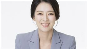 裴賢鎮在當地時間下午於首爾江南區清潭洞的街頭被身分不明的路人襲擊。（圖／翻攝自裴賢鎮臉書）
https://www.facebook.com/photo/?fbid=879557102889082&set=ecnf.100025044002541