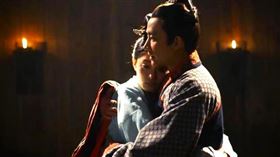 ▲古代有忠臣獻上自己懷孕的妻子給皇上。（影視示意圖／翻攝自百度百科）