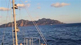 日本最新調查發現，釣魚台的自然環境正急遽惡化中。圖為釣魚台列嶼（日本稱尖閣諸島）。（圖／翻攝自中山義隆推特@yoshitaka_ISG）