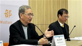 薛瑞元說，醫院評鑑以後會更嚴，取消家數限制待討論（圖／記者簡浩正攝影）