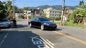 南投鹿谷清水郵局，搶劫縱火，嫌犯開無車牌賓士逃逸，落網,70年次黃姓嫌犯(圖/翻攝畫面)