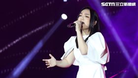 徐佳瑩於英業達尾牙開唱。（圖／記者鄭孟晃攝影）