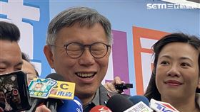 台中大里小草感恩會,柯文哲,蔡壁如,陳珮琪,吳欣盈。(記者李忠憲拍攝)