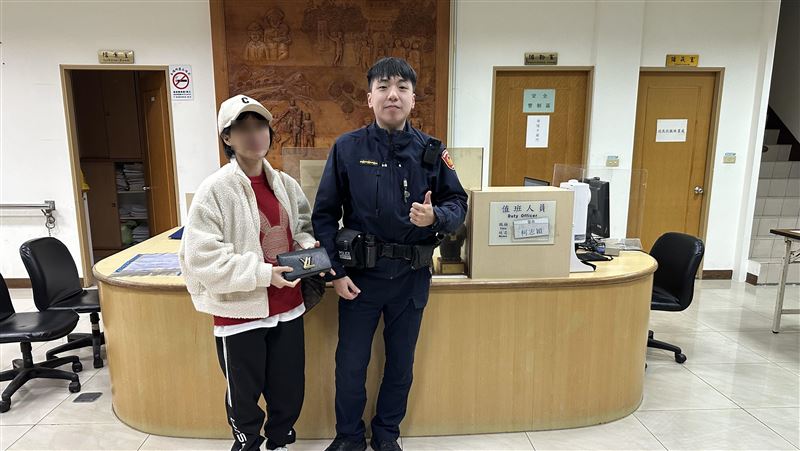 越南女遊三芝LV包掉了　路人撿走物歸原主