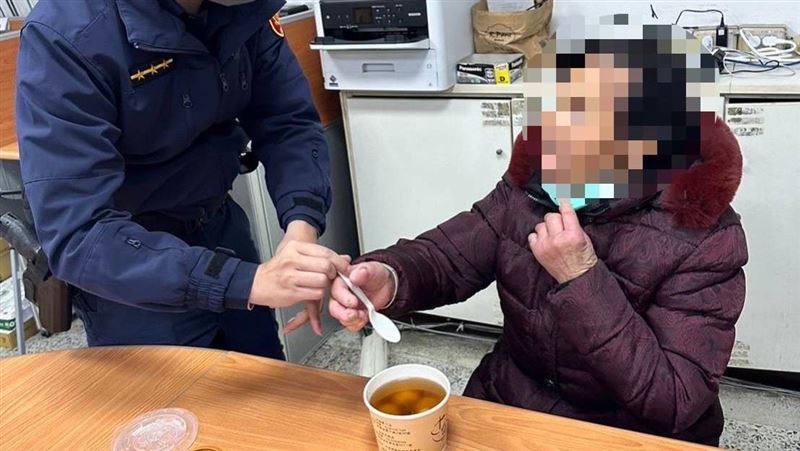 新北婦出門失聯　警秒尋回買湯圓供她驅寒