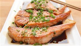 鮭魚（圖／翻攝自pixabay）
