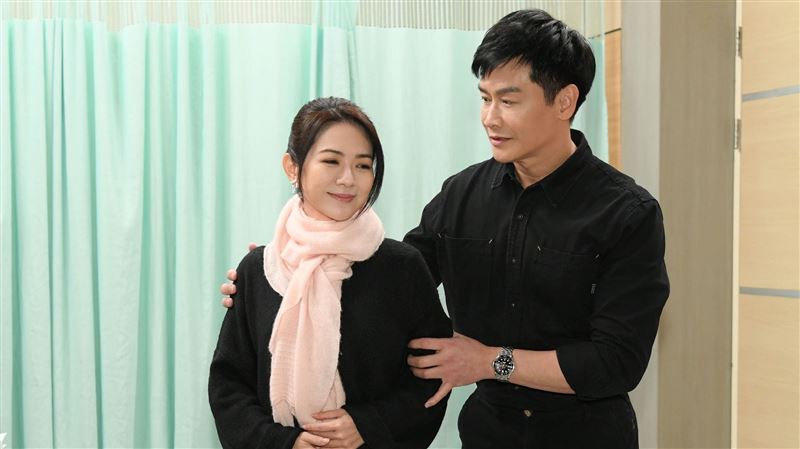 台8女星遭尪背叛離婚　產檢驚見新歡相伴