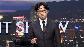 賀瓏在新片中致歉陳俊翰律師（圖／翻攝自薩泰爾YT）