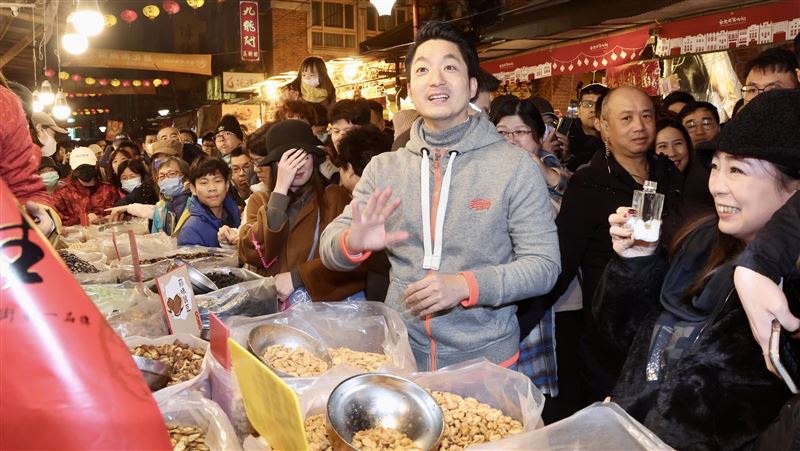 迪化大街飄菸味　蔣萬安：盼成無菸示範區