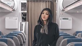 歐陽靖分享搭飛機一定要注意的事情。（圖／翻攝歐陽靖臉書）