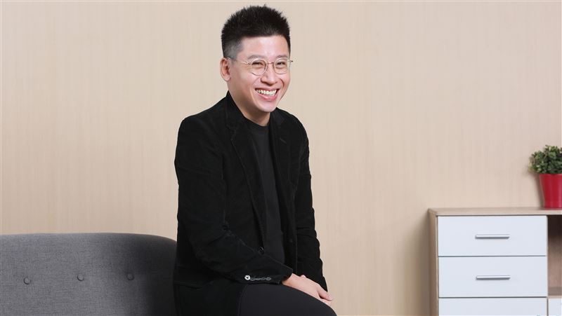 潘杰賢回任17LIVE董事長要帶直播主做這事
