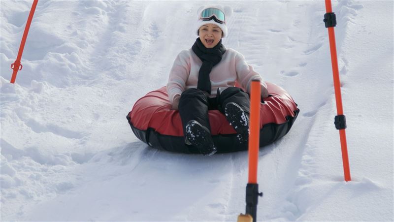 行李遭海關扣留　楊貴媚老少女2赴日受阻