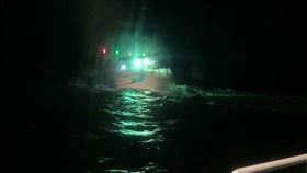 西嶼大字號漁船在七美海域作業，發生印尼漁工纏網落海意外