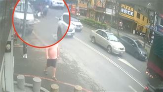 女騎士捲大貨車底慘死　駕駛：真沒看到她