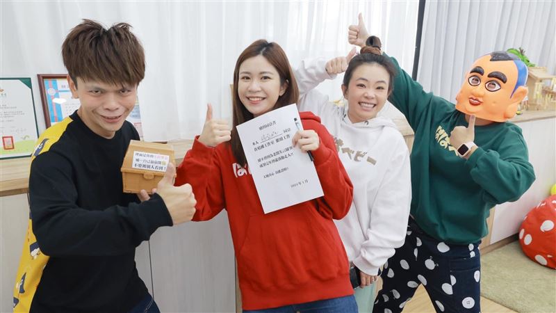 蔡阿嘎員工收年終滿意續約　1福利成亮點