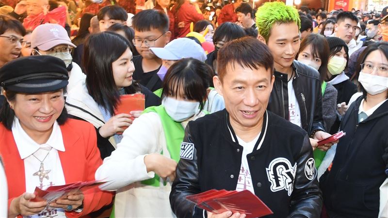 迪化街目擊男星曝喜訊　爆28歲兒要結婚了