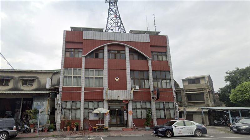 新／男女感情糾紛大吵　警局前潑硫酸送醫