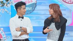 莎莎(右)想起自己惹怒男友的經驗。（圖／八大提供）