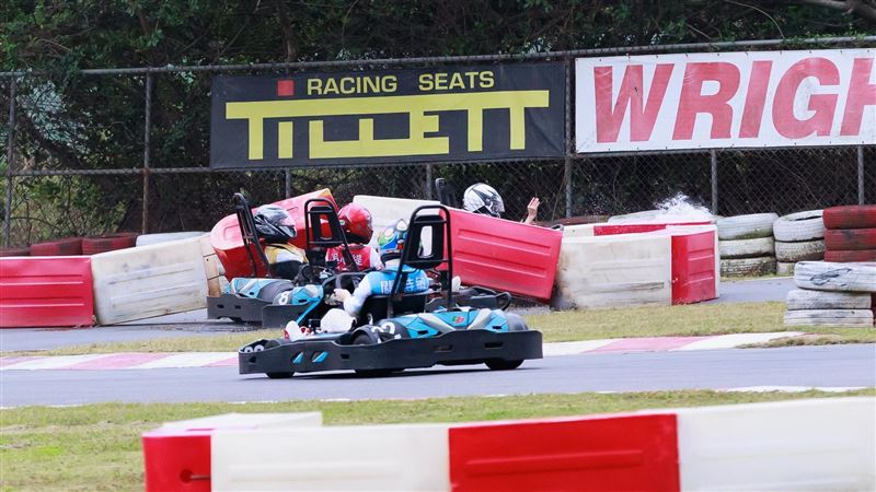 炸裂吧女孩錄影車禍　林襄關詩敏激烈衝突