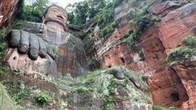 中國四川樂山大佛像。（圖／翻攝自@88LTT X平台）
https://twitter.com/88LTT/status/1295707466190053379