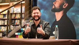 卡倫史考特在高雄舉辦簽唱會。（圖／環球音樂提供）