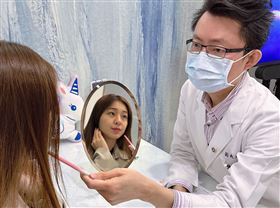 揭開韓國藝人保養新寵 「龍捲風密集音波拉皮」真相（業配勿用）