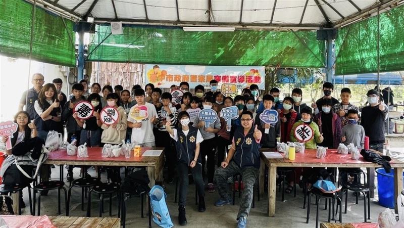台中波麗士深入校園　營造機智校園生活