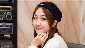 獨／男友約砲下跪求饒　方文琳愛女淚崩