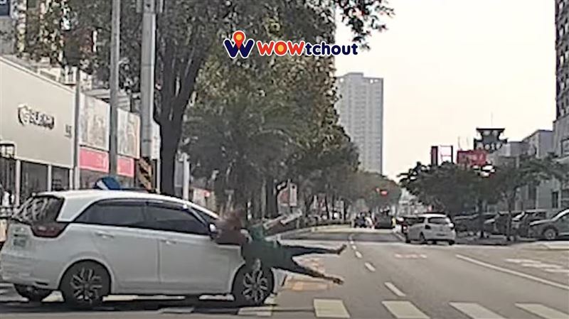 她台南走斑馬線被擊落「側身飄浮」重摔地