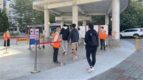 學測進入第2天，今日考科為英文、國綜、國寫等文理組共同科。（圖／記者吳康瑋攝）