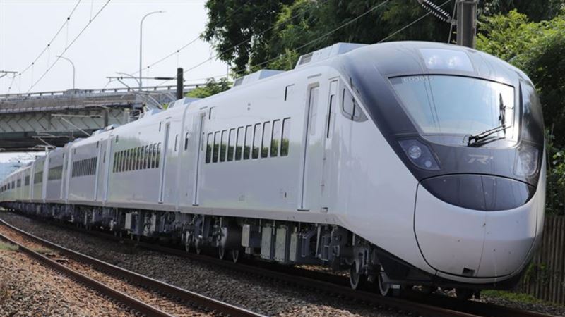 搭自強號「睡過頭」　男拉閥煞停害慘全車