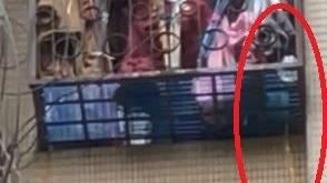 婦尿襲樓下髮廊 她剛洗好頭瞬間滿頭濕