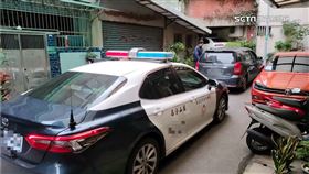 姊姊報案被搶車！警圍捕抓到弟弟持有毒品。