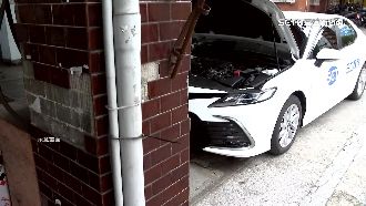 獨／車停騎樓狂被檢舉！老闆嘆生意難做