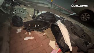 行人違規闖紅燈遭撞　後方騎士急閃慘摔車